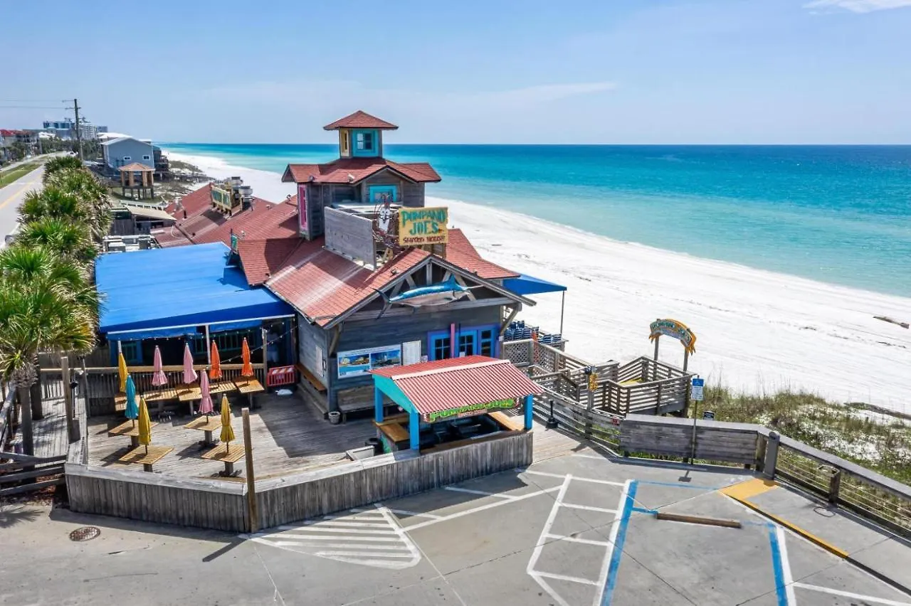 Holiday home Sandprints C10 Destin