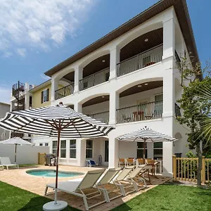  Holiday home Vitamin Sea By Avantstayminutes From The